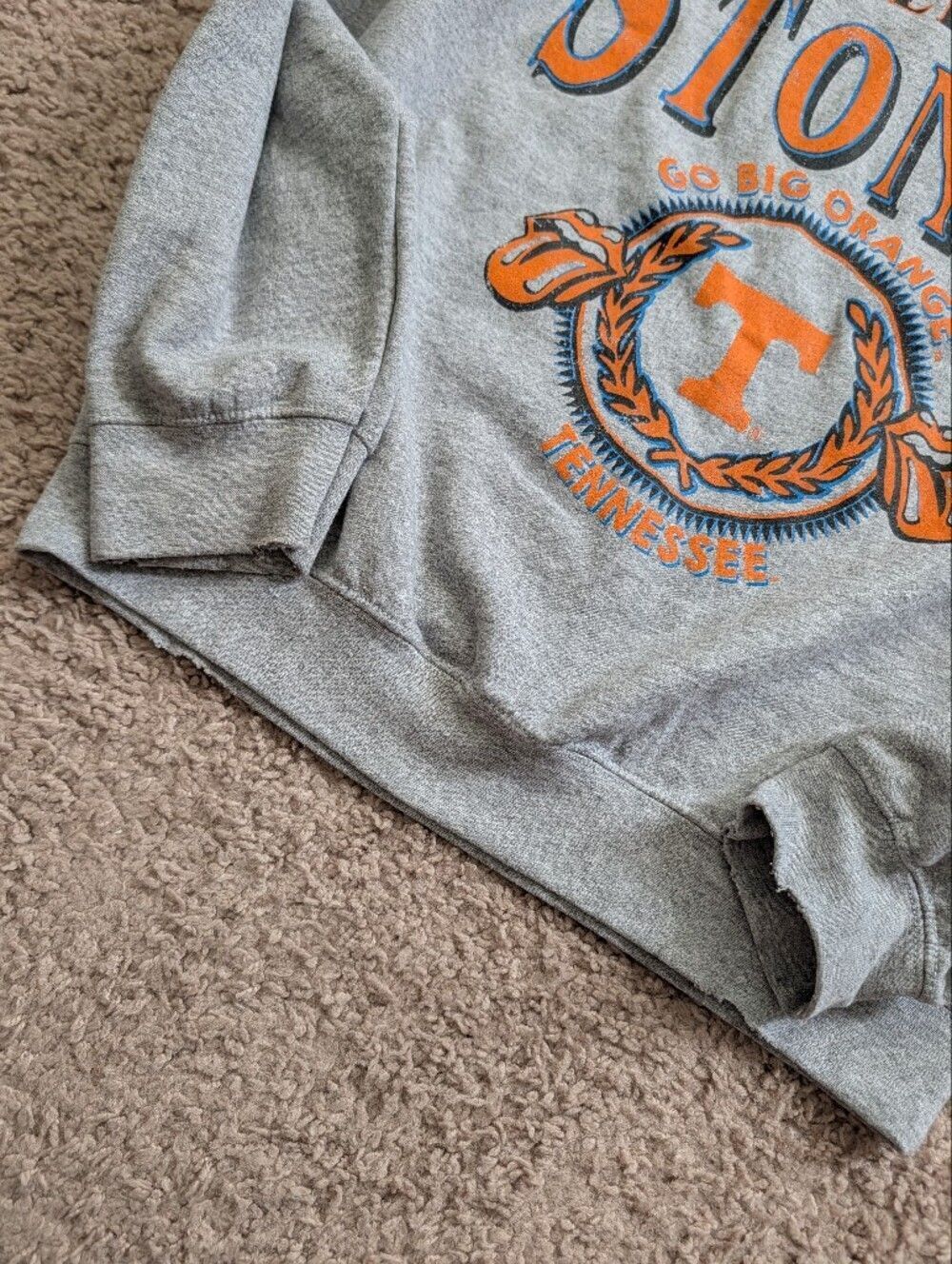 Rolling Stones Womens Gray Tennessee Volunteers College Seal Sweatshirt Small - Picture 12 of 15